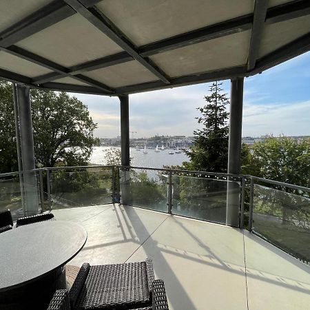 Traumwohnung Mit Stadthafen-Panorama! Zwei Schlafzimmer, Parkplatz 로스토크 외부 사진
